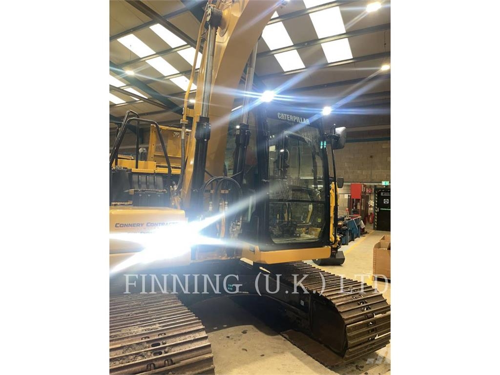 CAT 313GC Kāpurķēžu ekskavatori