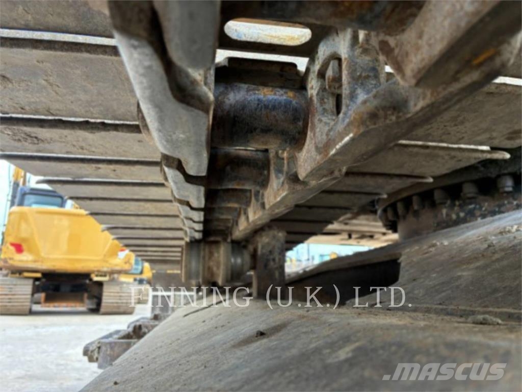 CAT 313GC Kāpurķēžu ekskavatori