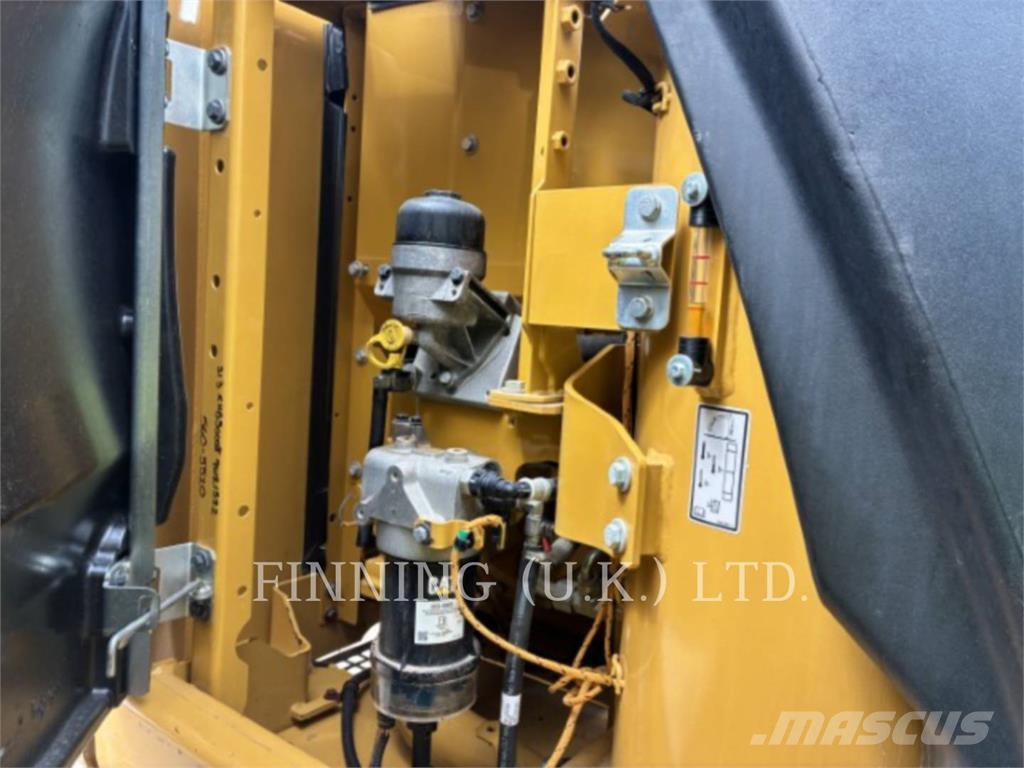 CAT 313GC Kāpurķēžu ekskavatori