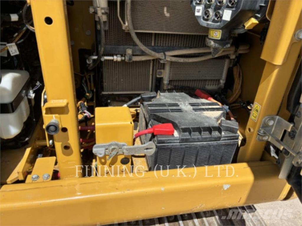CAT 313GC Kāpurķēžu ekskavatori