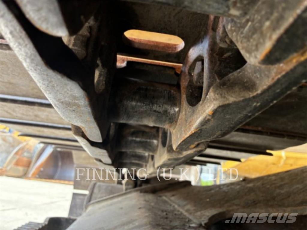 CAT 313GC Kāpurķēžu ekskavatori