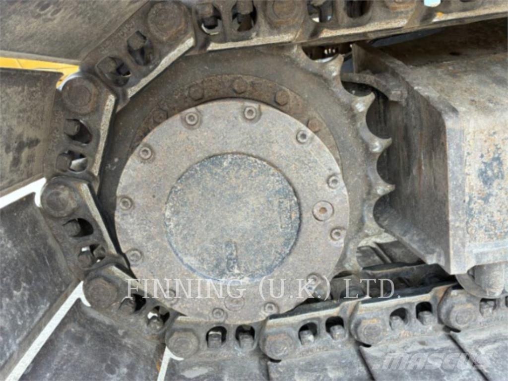 CAT 313GC Kāpurķēžu ekskavatori