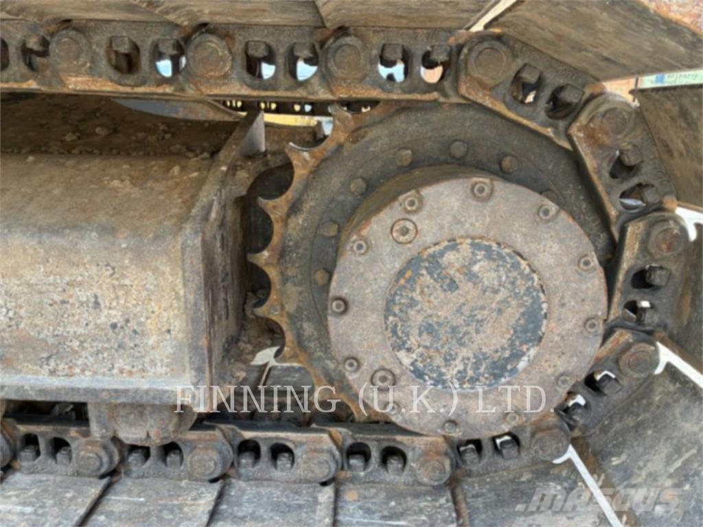 CAT 313GC Kāpurķēžu ekskavatori