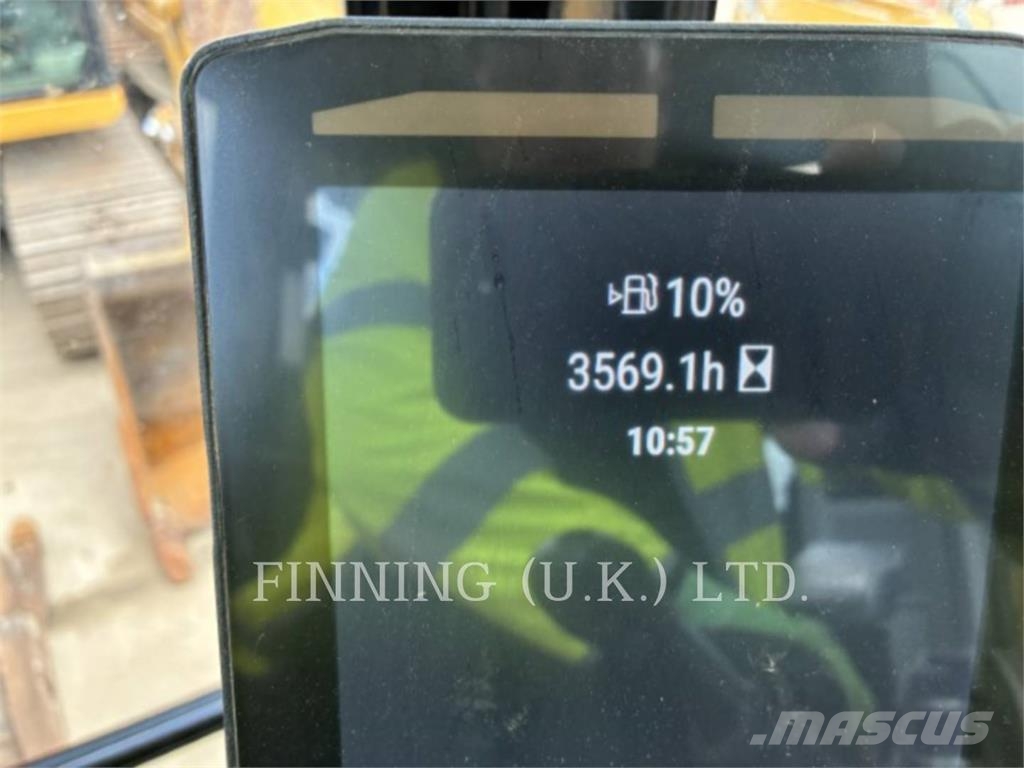 CAT 313GC Kāpurķēžu ekskavatori