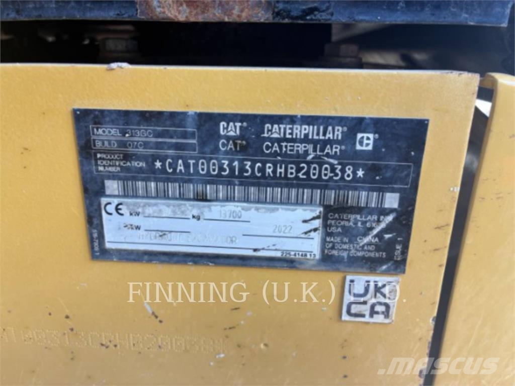 CAT 313GC حفارات زحافة
