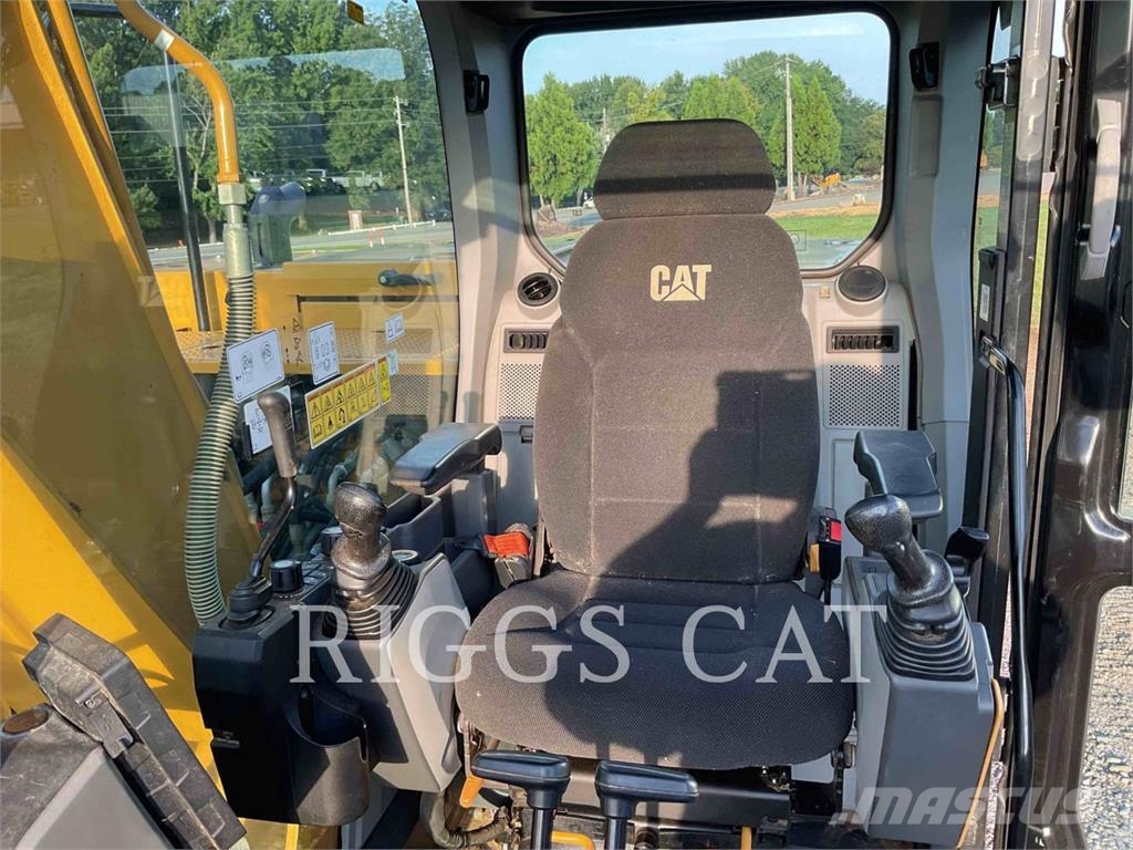 CAT 313GC 9TB Εκσκαφείς με ερπύστριες