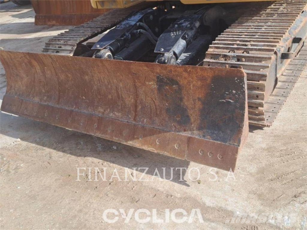 CAT 315 Excavatoare pe șenile
