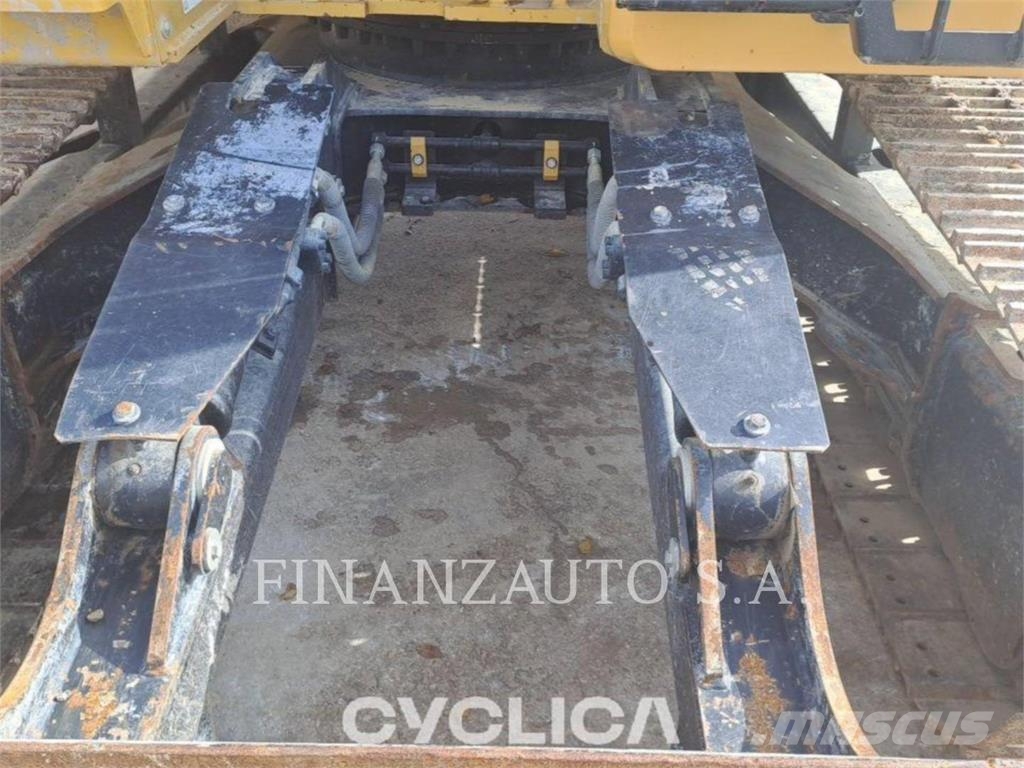 CAT 315 Excavatoare pe șenile
