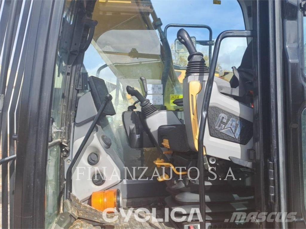 CAT 315 Excavatoare pe șenile
