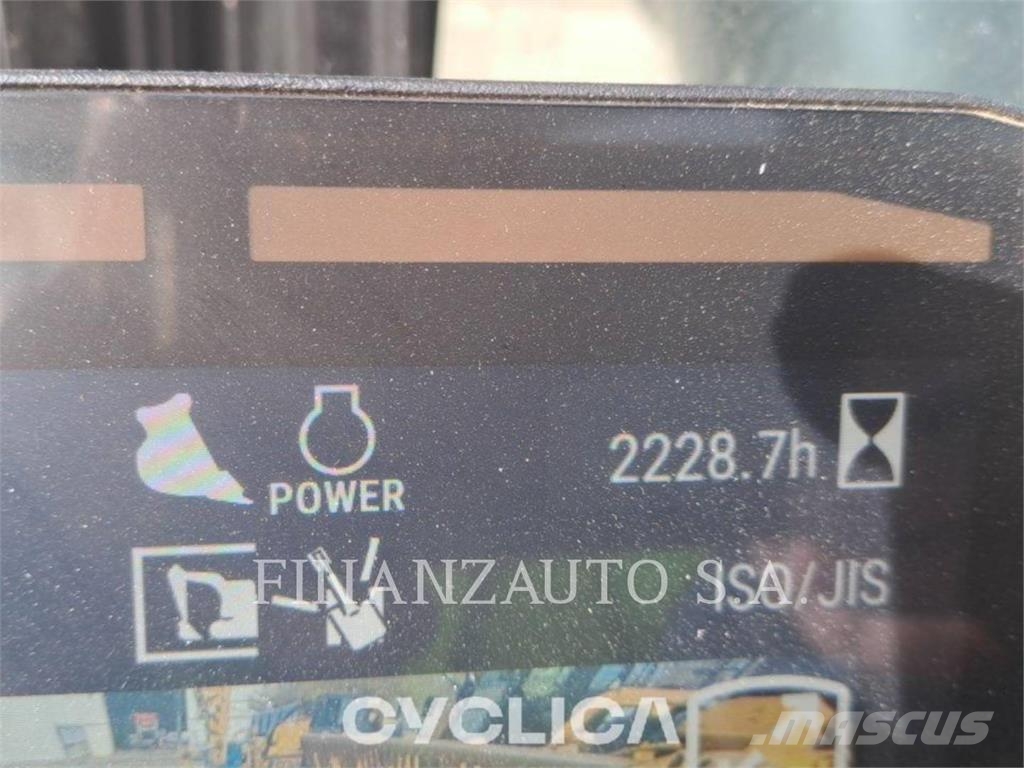 CAT 315 Excavatoare pe șenile
