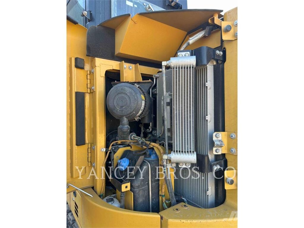 CAT 315 Pásové rýpadlá