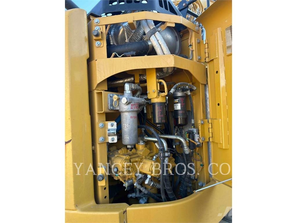 CAT 315 Pásové rýpadlá