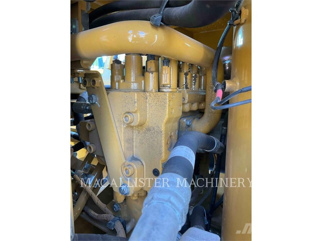 CAT 31507 Bagri goseničarji