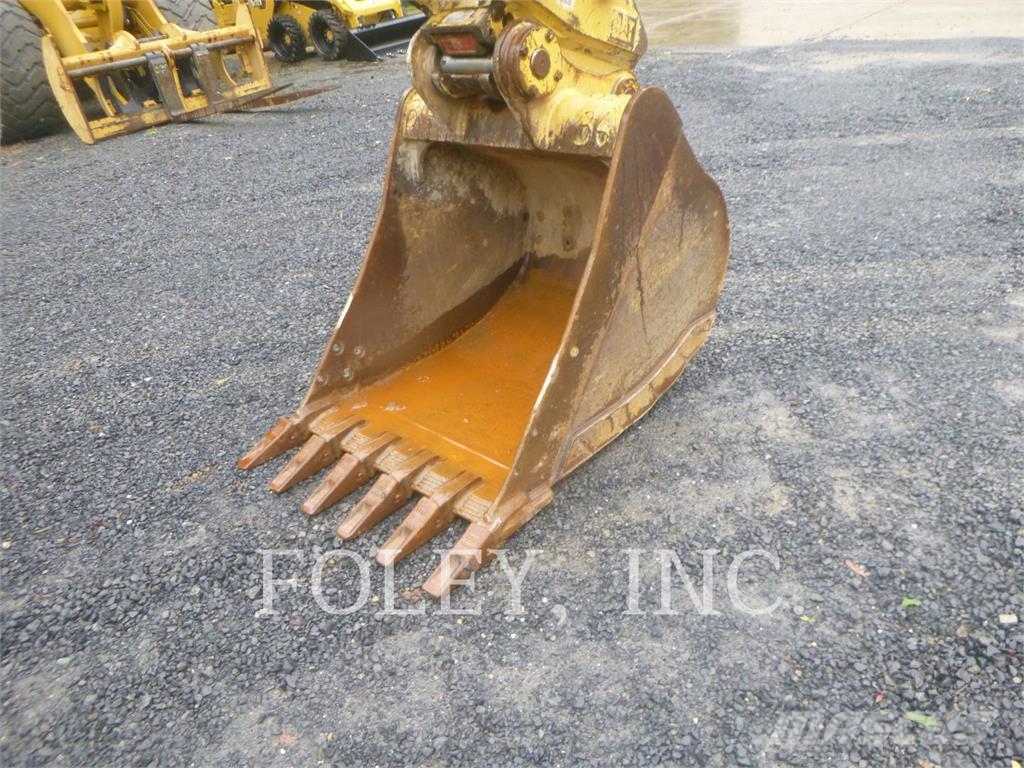 CAT 315FLCR Vikšriniai ekskavatoriai