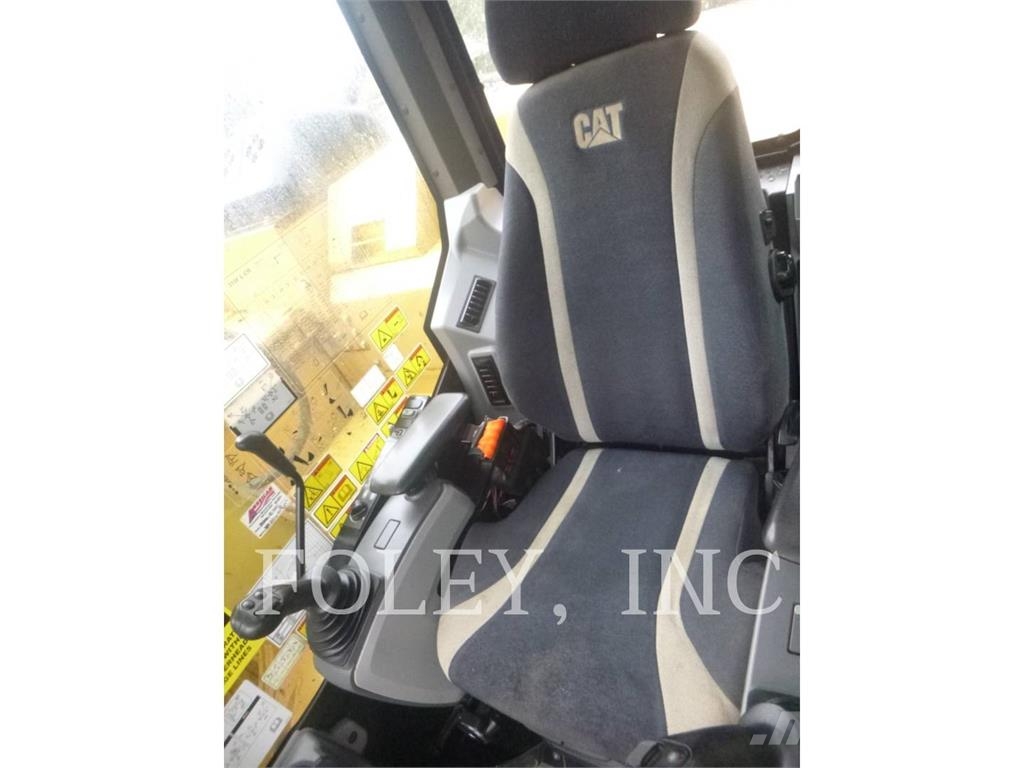 CAT 315FLCR Vikšriniai ekskavatoriai