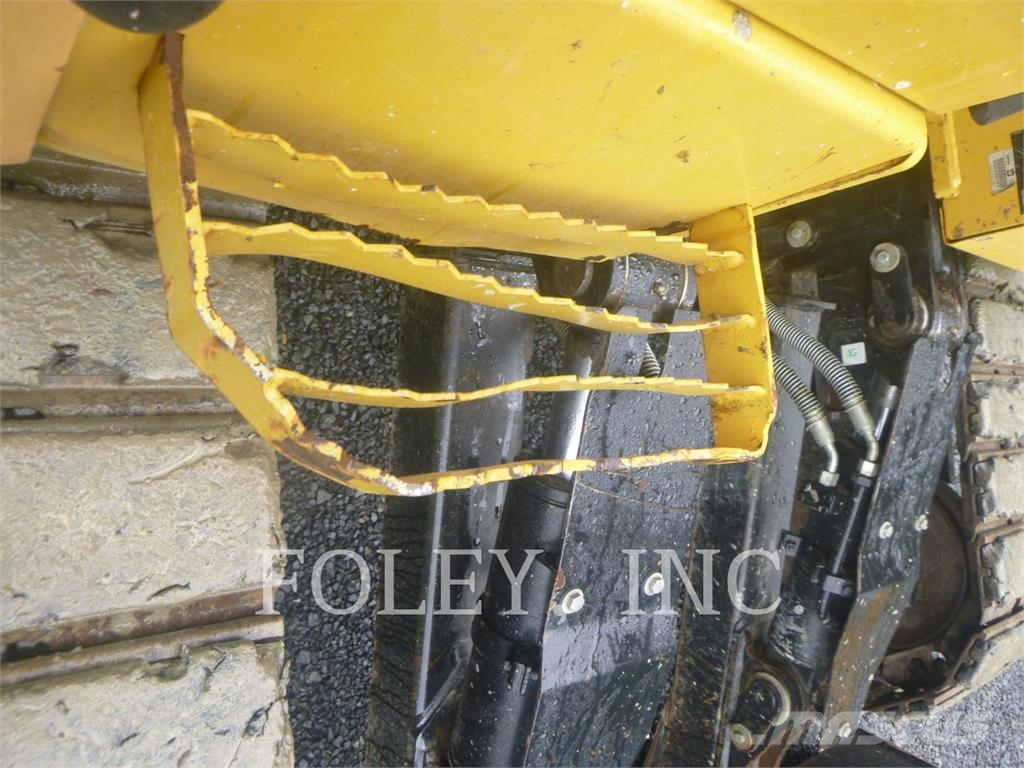 CAT 315FLCR Vikšriniai ekskavatoriai