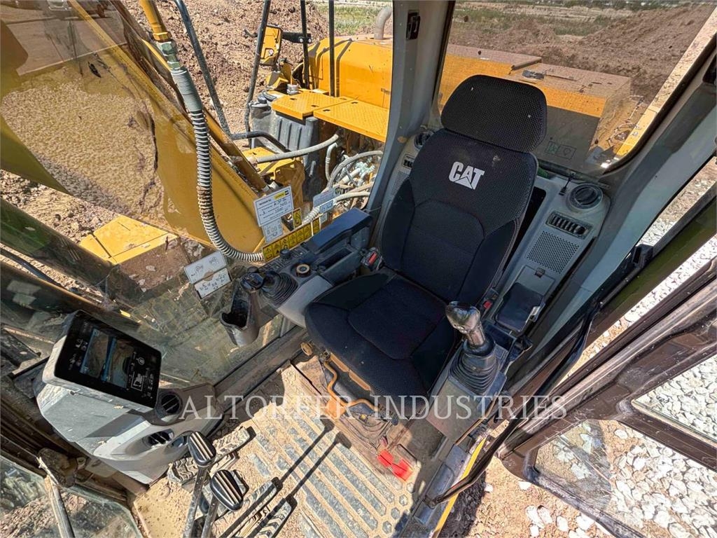 CAT 317-07 Pelle sur chenilles