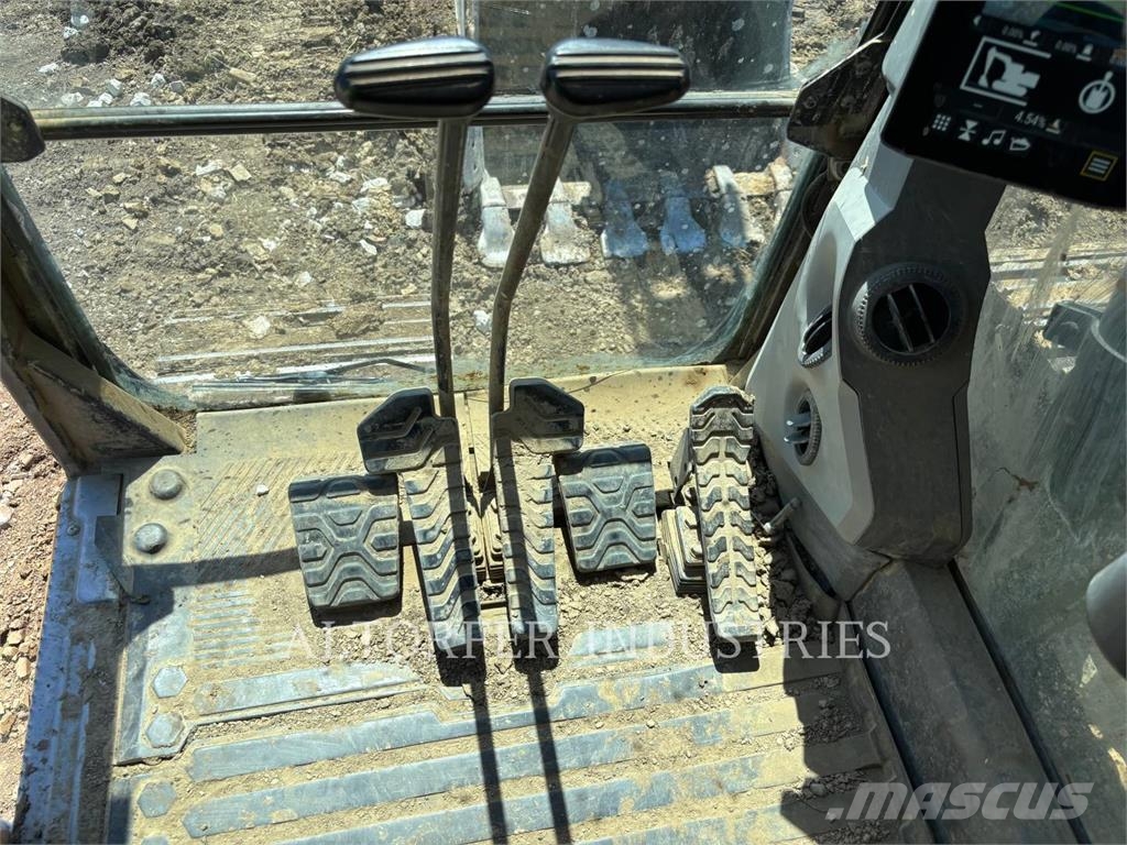 CAT 317-07 Pelle sur chenilles