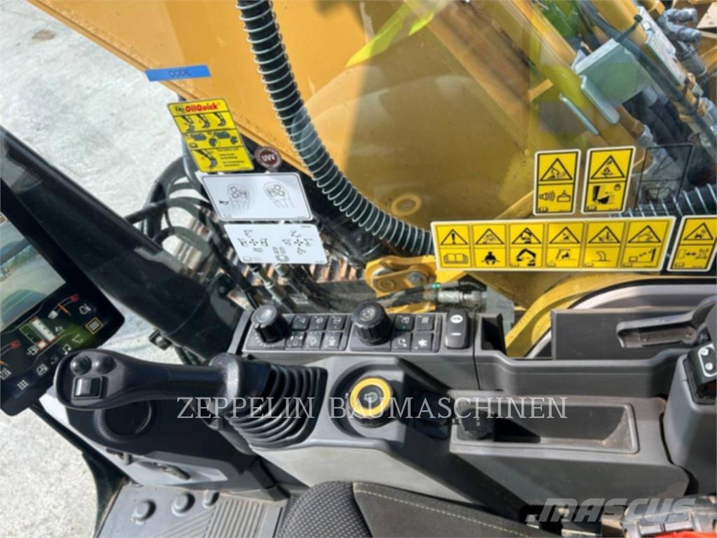 CAT 317-07 Bagri goseničarji