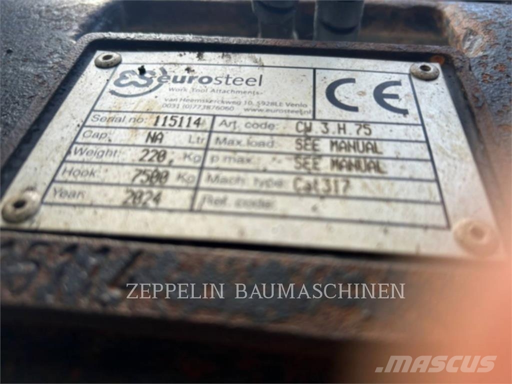 CAT 317-07 Bagri goseničarji