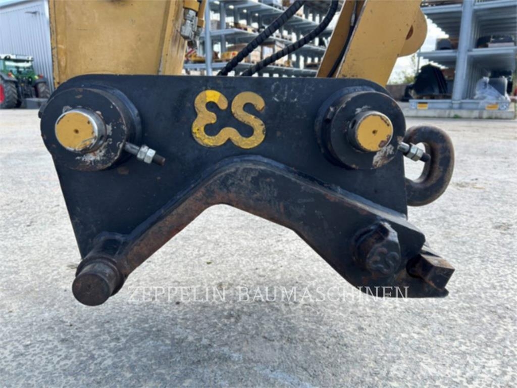 CAT 317-07 Bagri goseničarji