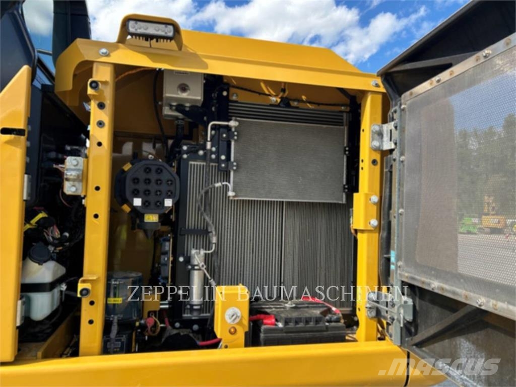 CAT 317-07 Bagri goseničarji