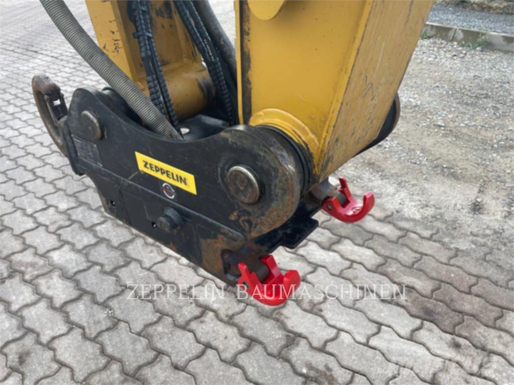 CAT 317-07 Bagri goseničarji