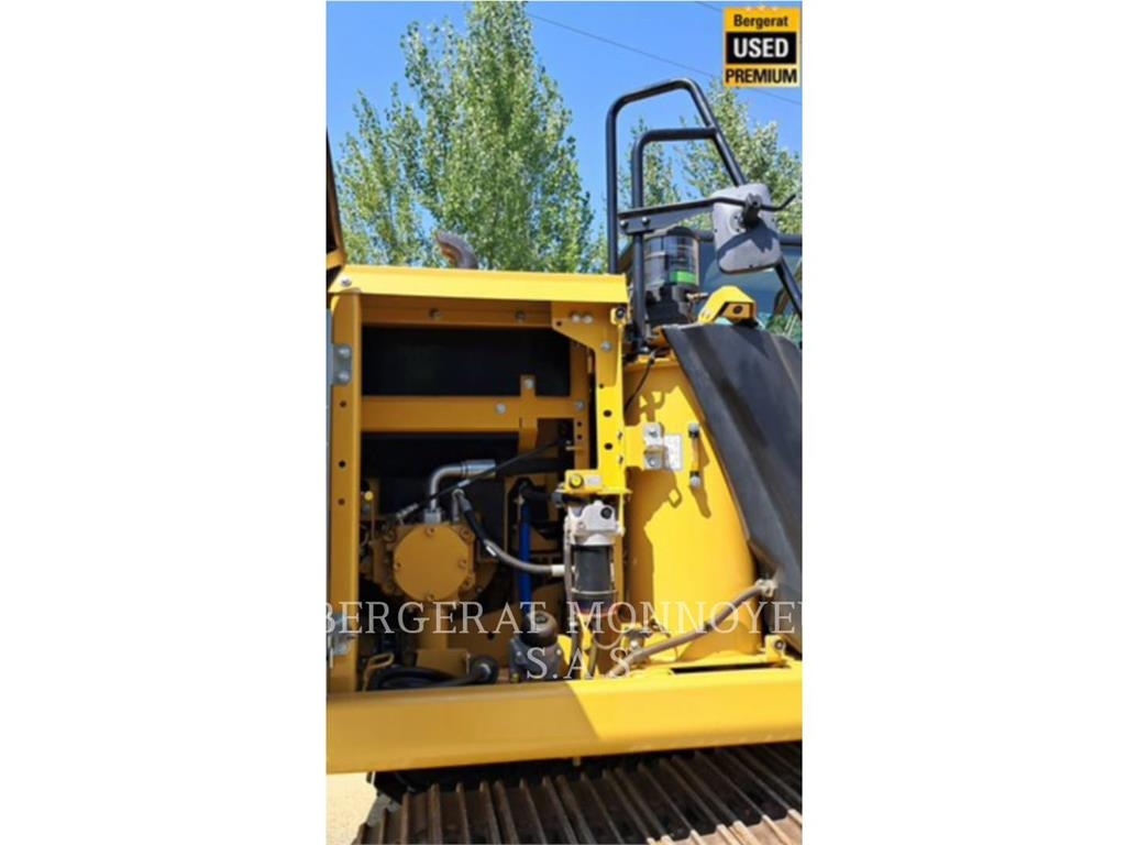 CAT 317 GC حفارات زحافة