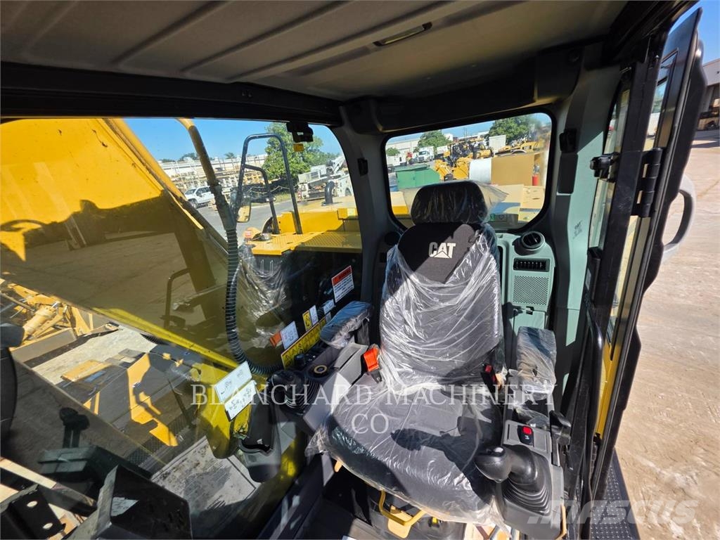 CAT 317 GC Pásová rýpadla