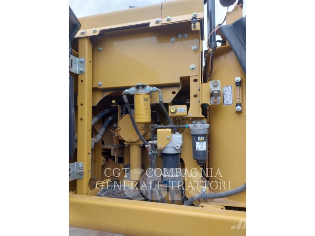 CAT 317 NG Гусеничные экскаваторы