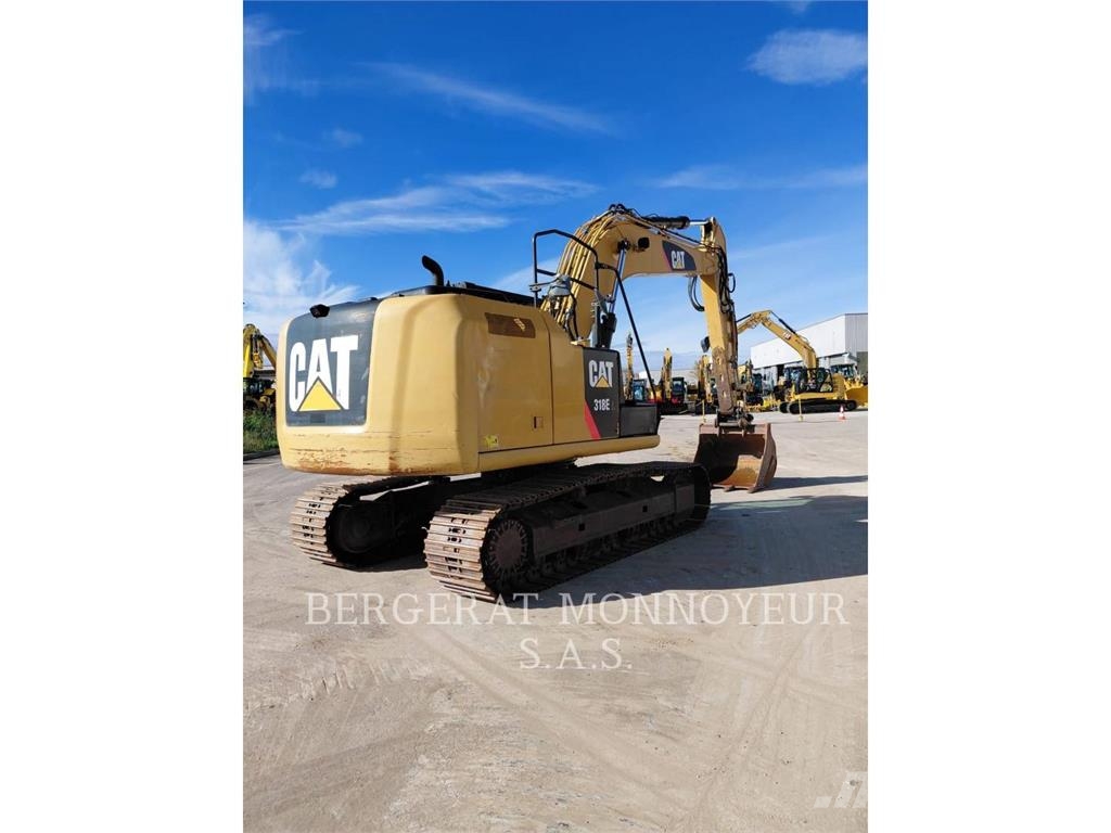 CAT 318E Pelle sur chenilles