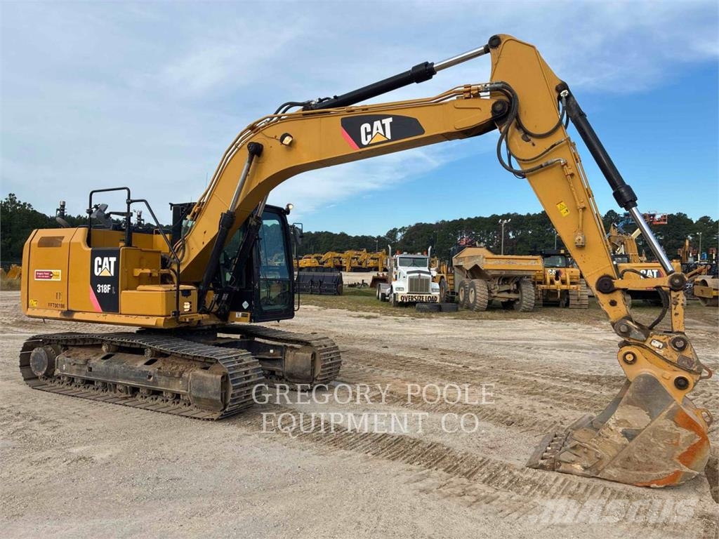 CAT 318FL Bandgrävare