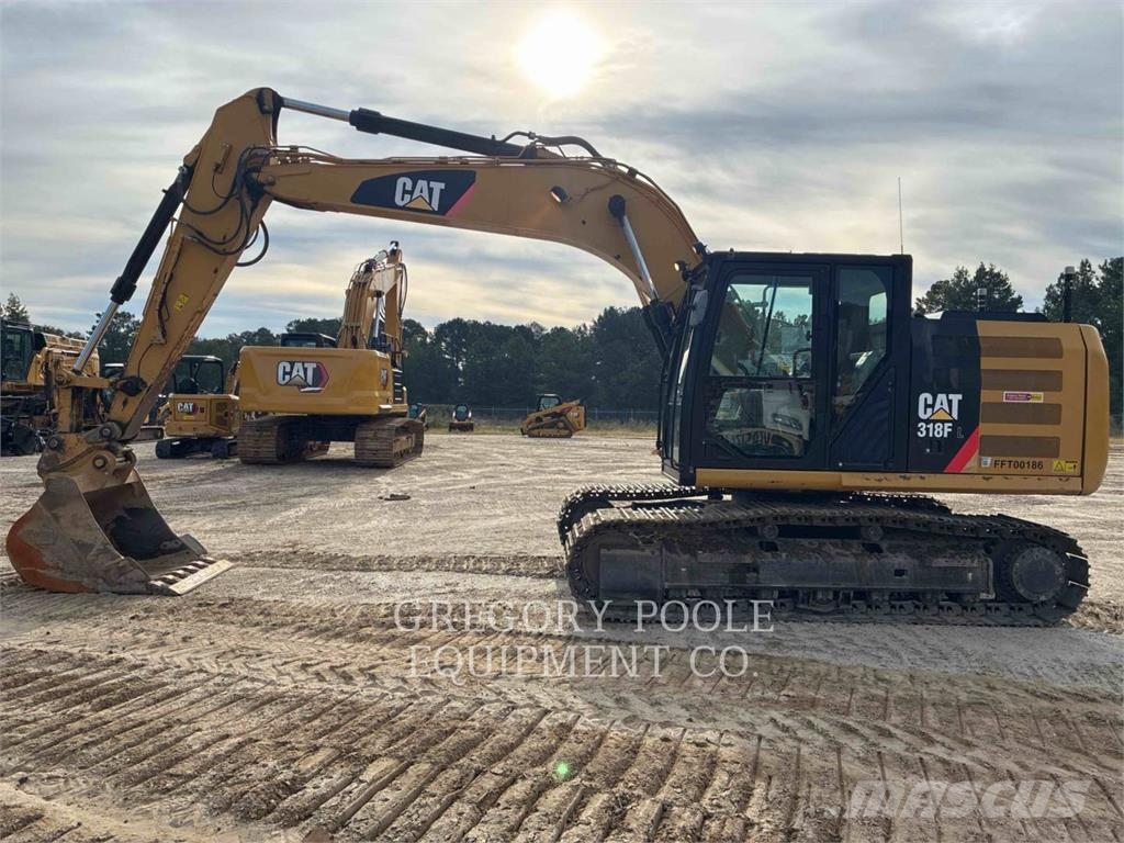 CAT 318FL Bandgrävare