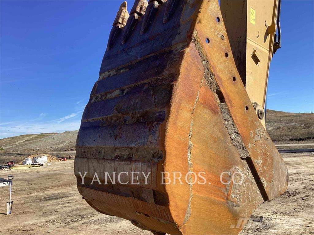 CAT 320 Crawler excavators