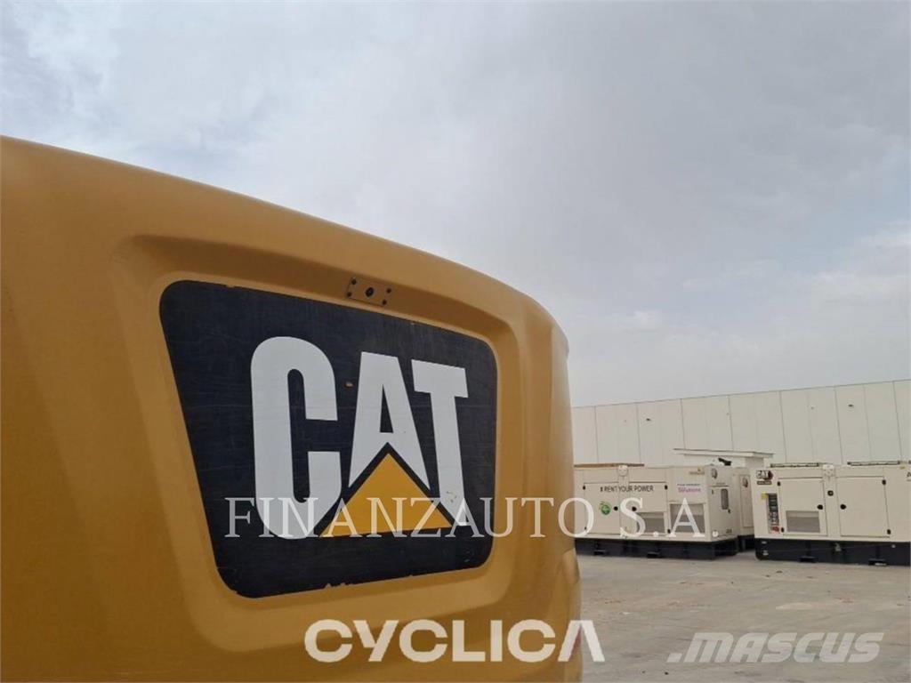 CAT 320 Excavadoras de cadenas