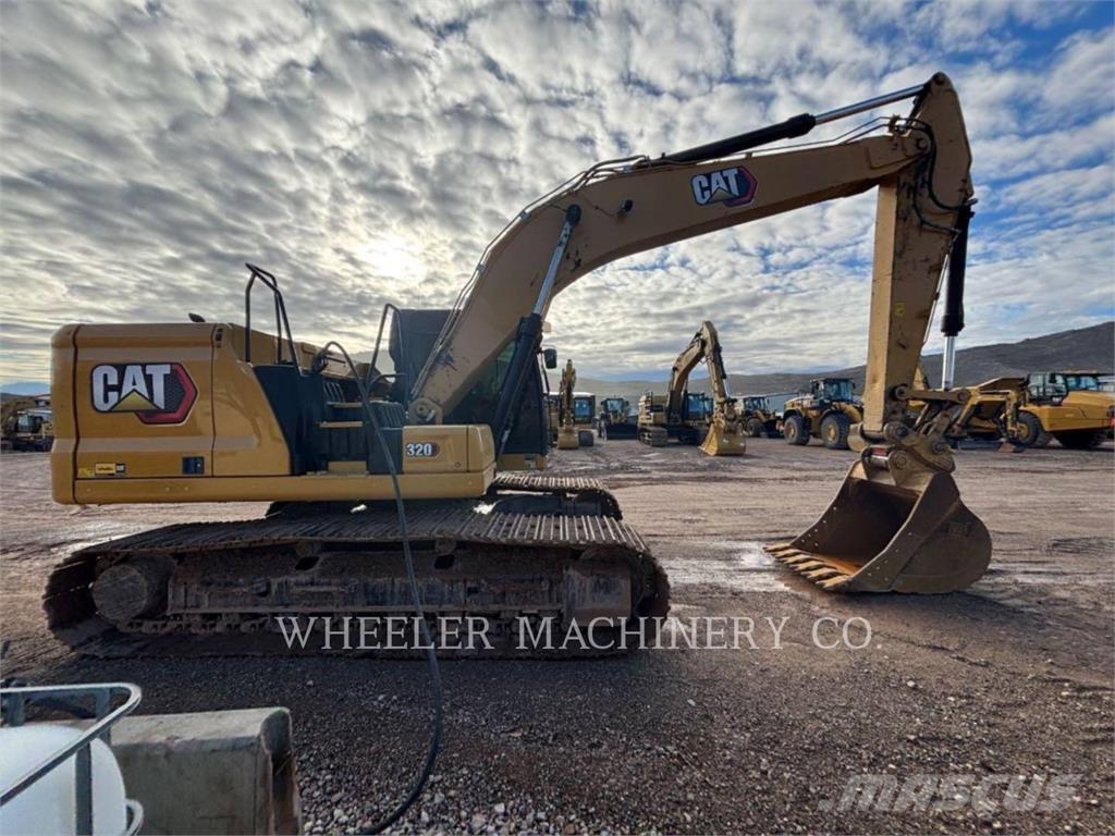 CAT 320 Crawler excavators