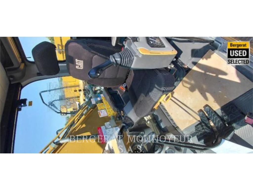 CAT 320 Excavadoras sobre orugas