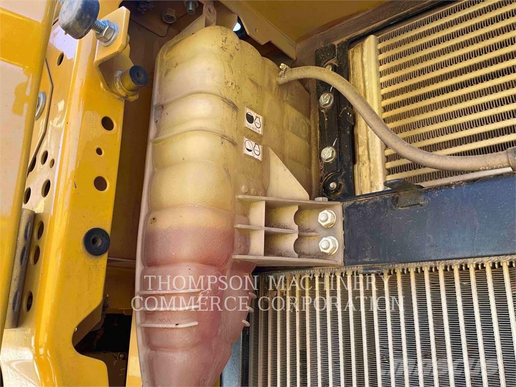 CAT 320 Pelle sur chenilles