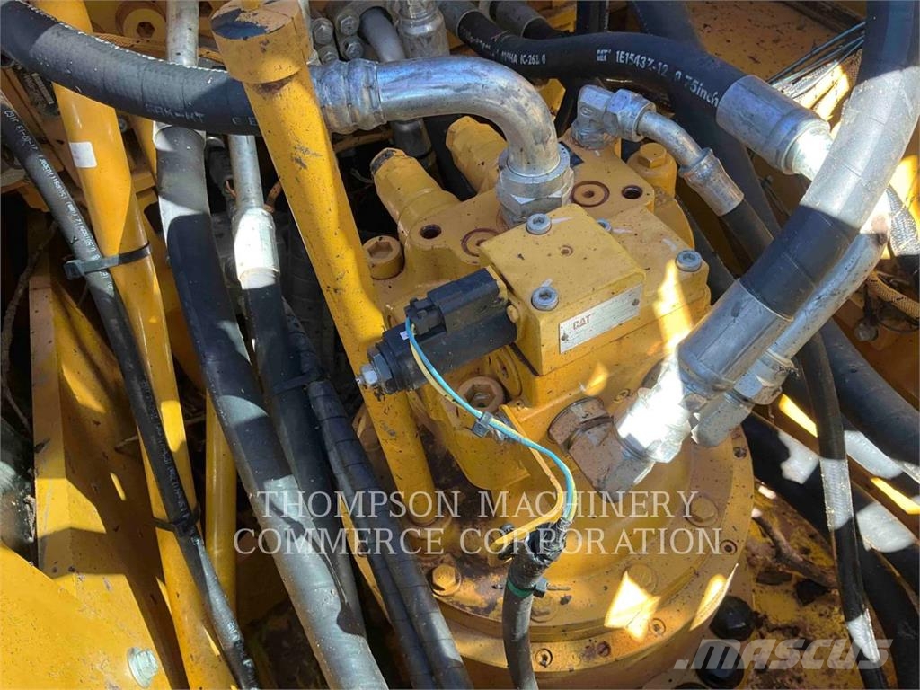 CAT 320 Pelle sur chenilles