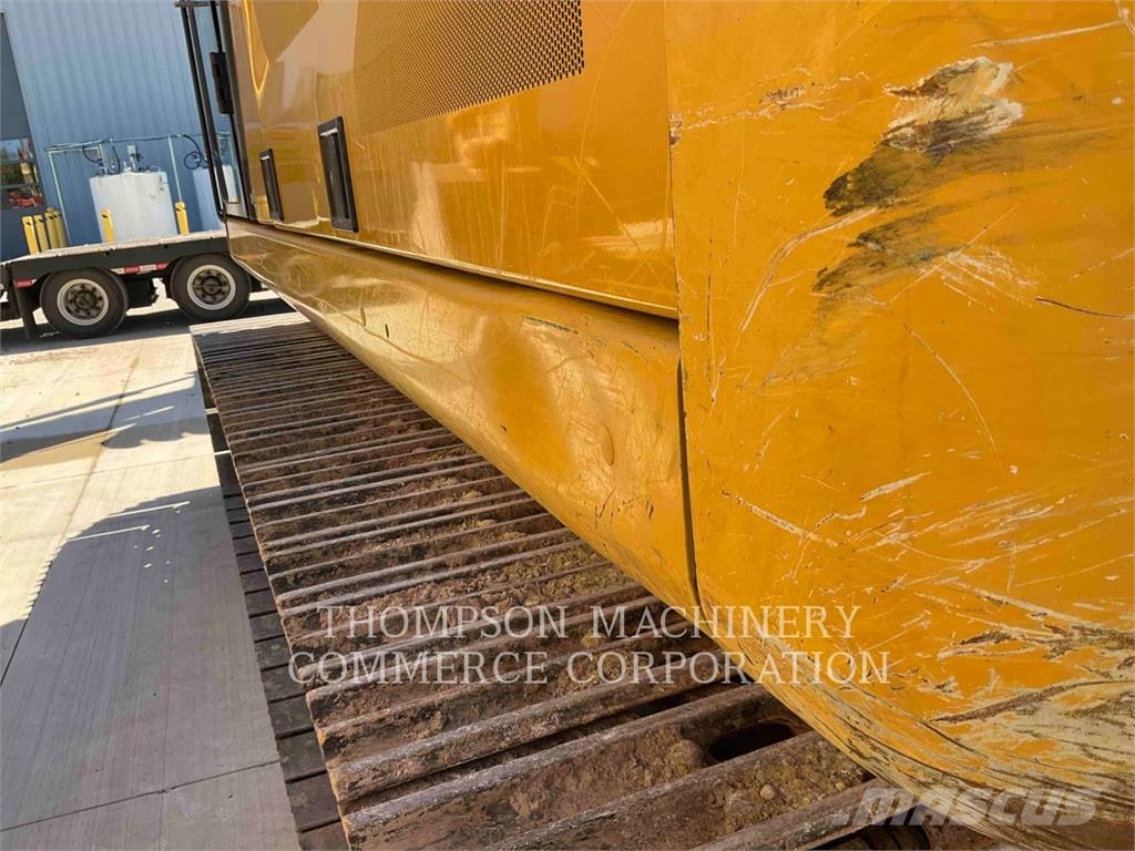 CAT 320 Pelle sur chenilles