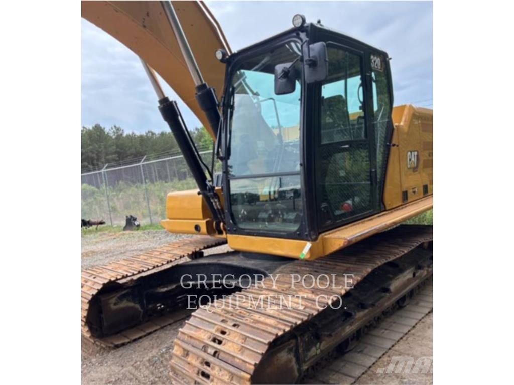 CAT 320-07 حفارات زحافة