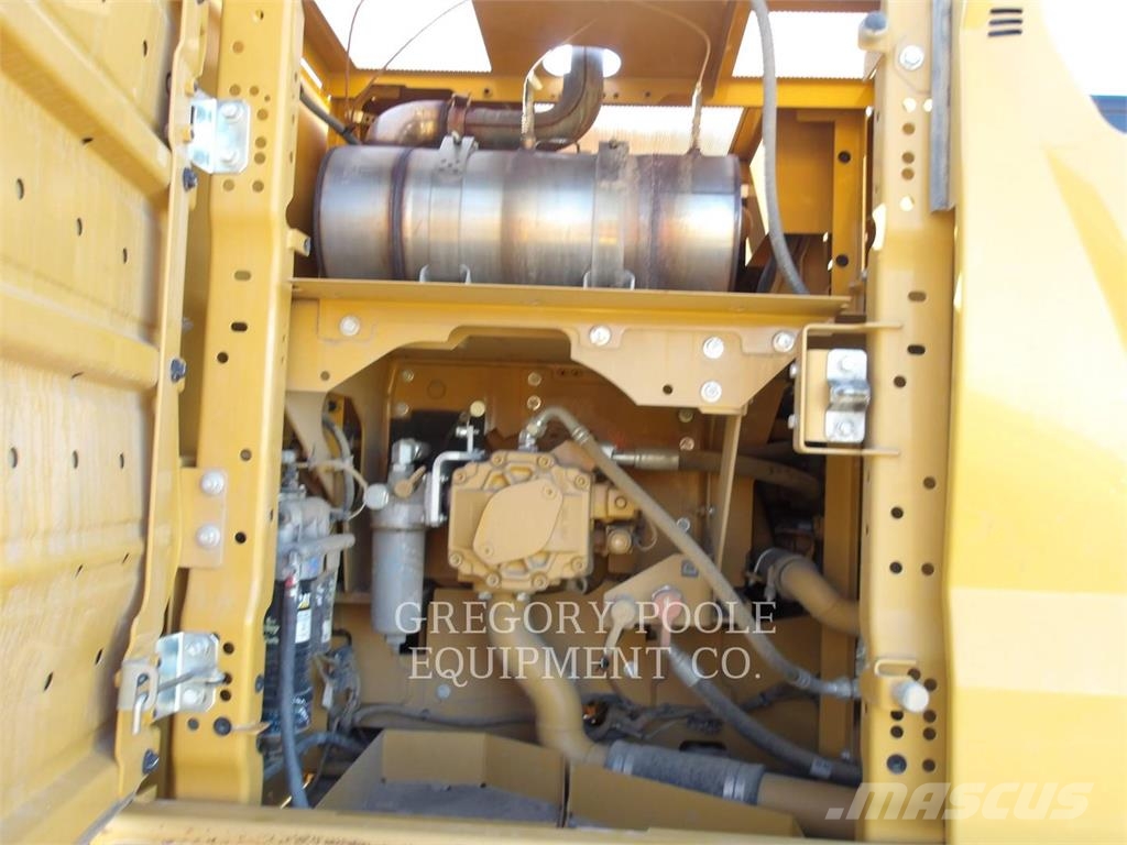 CAT 320-07 Bageri gusjeničari