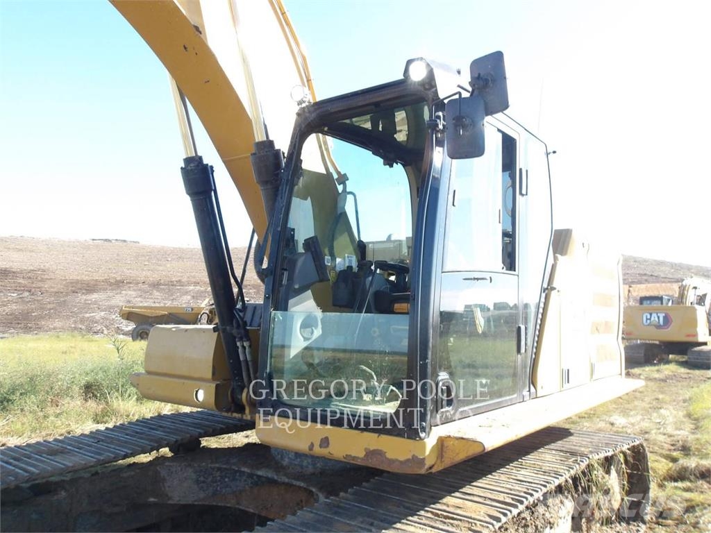 CAT 320-07 Bageri gusjeničari