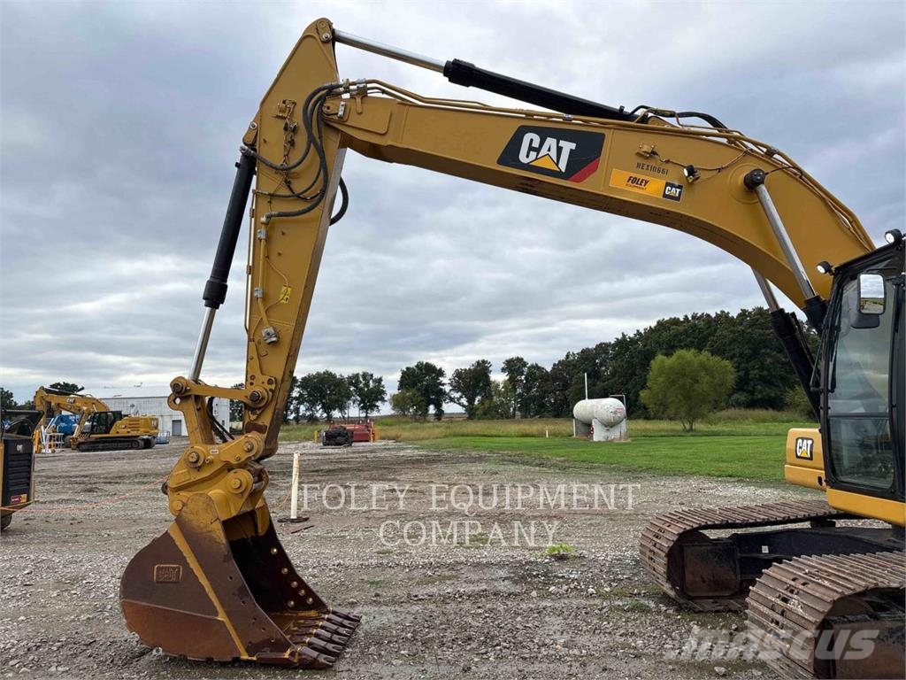 CAT 320-079X حفارات زحافة