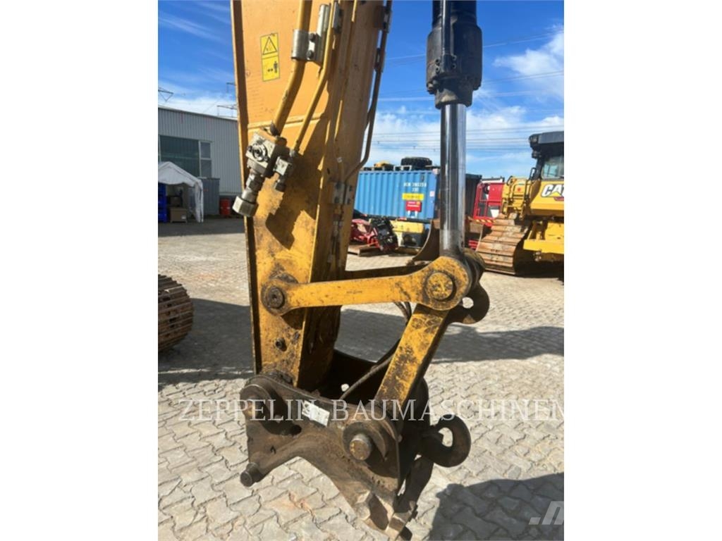 CAT 320-07C Raupenbagger