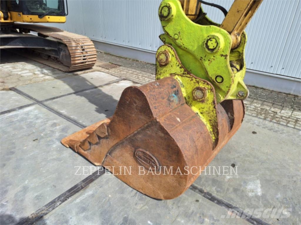CAT 320-07D Bagri goseničarji