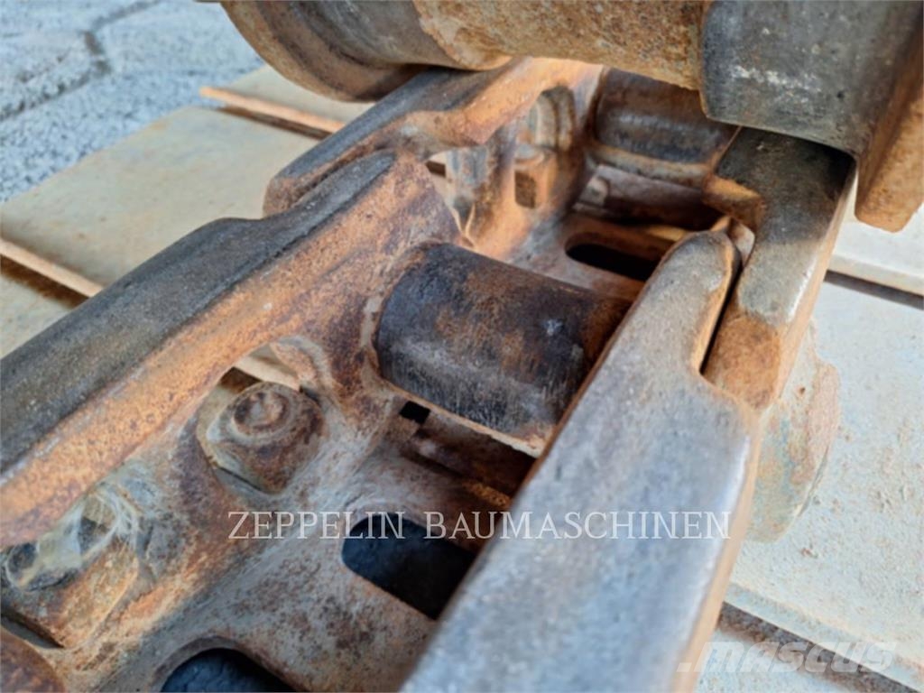 CAT 320-07D Bagri goseničarji