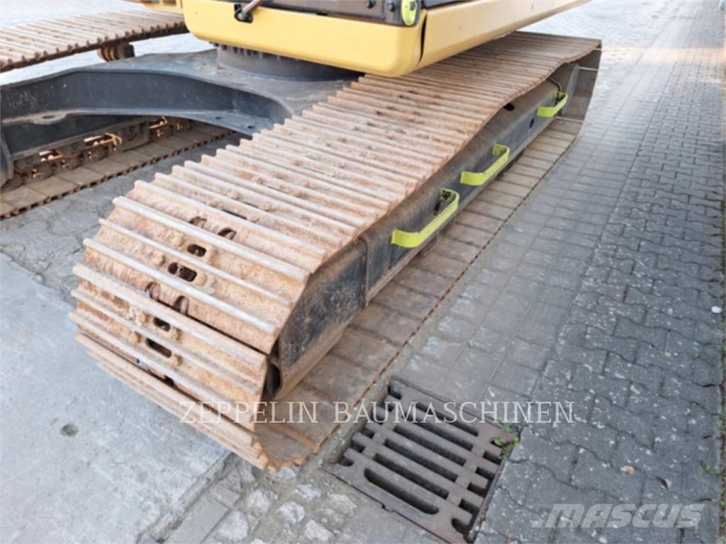 CAT 320-07D Bagri goseničarji