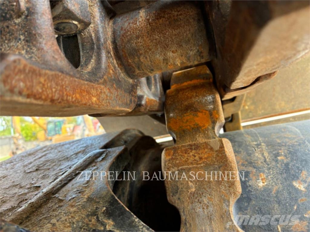 CAT 320-07D Raupenbagger