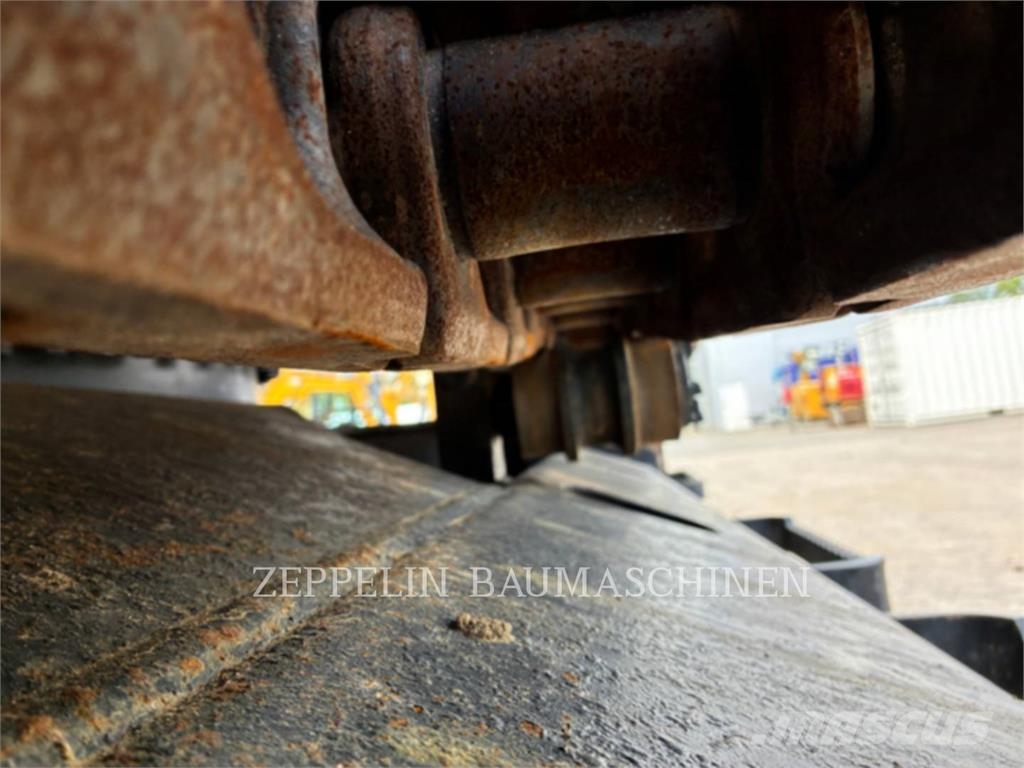 CAT 320-07D Raupenbagger